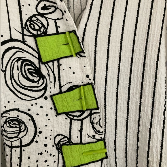 Ali Miles Artistic Three-Button Lightweight Tunic Top Shirt – Size Medium - Picture 3 of 12